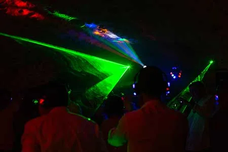 silent party silent disco location de casque casques pour silent party sud de la france marseille aix nimes montpellier toulon